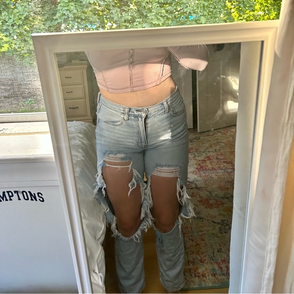 american eagle ripped jeans - Picture 1 of 2